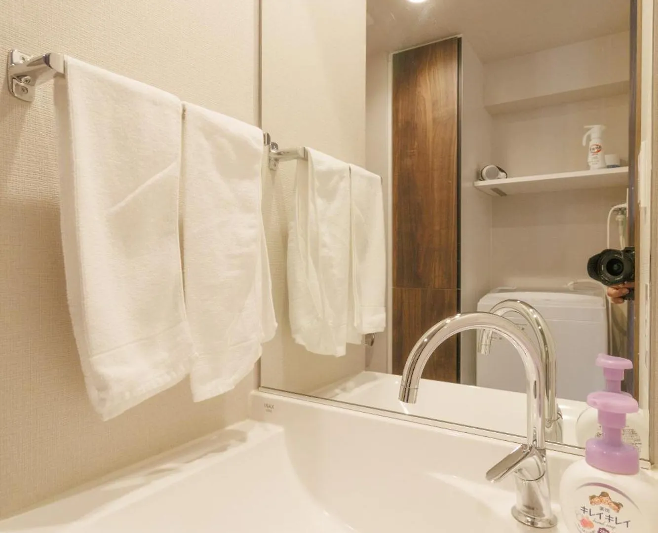 Apartment Lang亀戸: Spacious Fireworks View Near Kameido Station Tokyo Japan